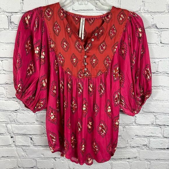 Anthropologie Tops - Anthropologie Women’s Top Puffed Sleeve Ikat Floral Henley Relaxed Pink & Red XS